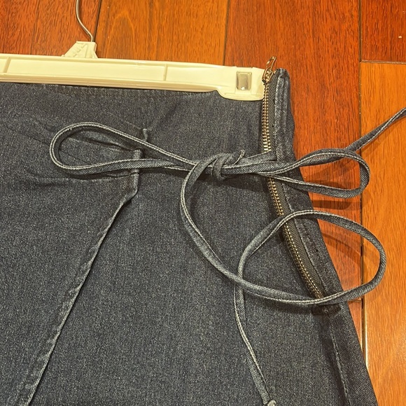 Cute denim skirt - Picture 3 of 5